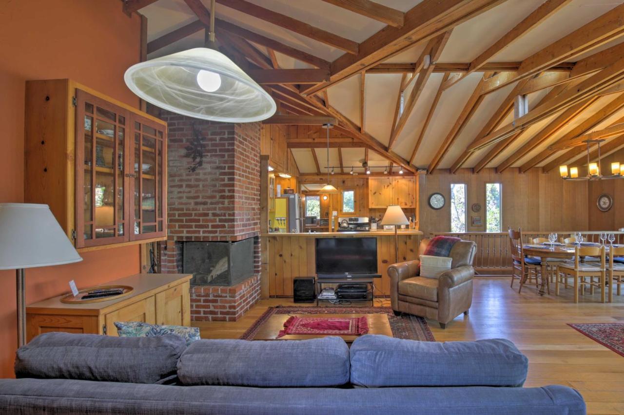 Hillside Home With Deck And Views Of Tomales Bay! Inverness Kültér fotó